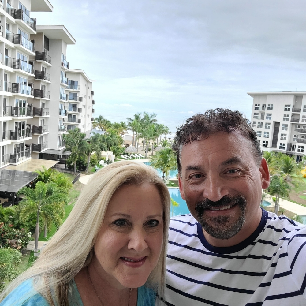 Meet your Posher, Omar